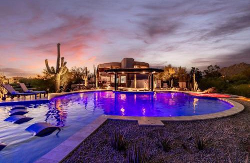 Pinnacle Peak Heights House | View House Estate