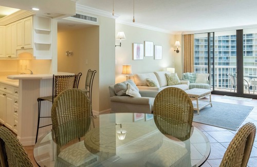Marco Island Condo | View is a 10. This condo is new and fresh. South Seas Tower 4-1009