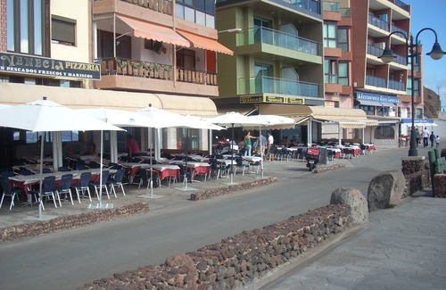 Telde Apartment | View of the Apartment towards the beach