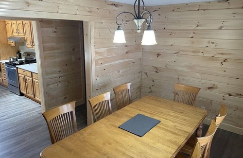 Sevierville Cabin | View Paradise of Bluff Mtn, Hot Tub, Firepit, Game Rm, Wi-Fi, 4BDR, 3BTR