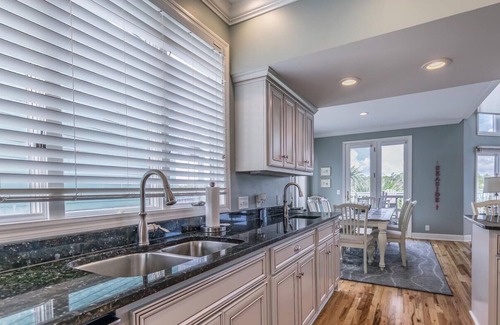 Saint Helena Island House | View the fairways & water all around and a slice of ocean view to boot!