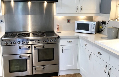 Dartmouth Apartment | 'View to The Blue' uninterrupted panoramic views, fantastic location!