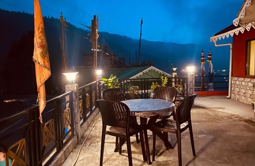 Kurseong House | VIEWPOINT HOMESTAY & RESTAURANT