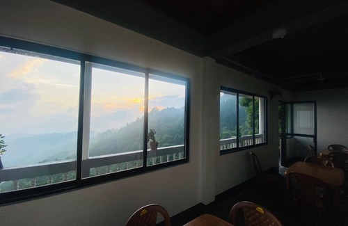 Kurseong House | VIEWPOINT HOMESTAY & RESTAURANT