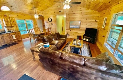 Bryson City Cabin | VIEWS at 3800 Elevation! Big Bench High Cabin