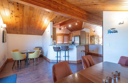 Crested Butte South House | Views, Convenience, and Easy Access Abound - SUPER CLEAN