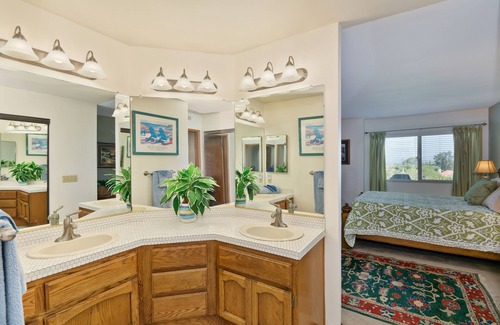 Rancho Bernardo House | ***VIEWS*** Exclusive Heights Area, Golf, King Bed
