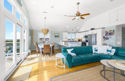 West Dennis House | Views! Four bedroom sleeping 8 with views of West Dennis Beach