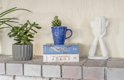 Bodega Bay House | Views from Bodega Head to Jenner! Luxurious Beds. Fireplace. Hot Tub. Dogs yes!