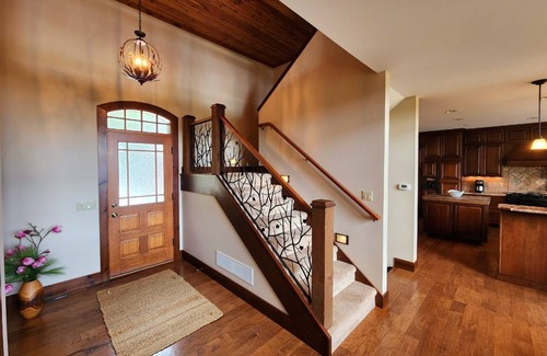 Birchwood Farms House | Views of Lake Michigan-sleeps 6-Birchwood Farms Golf & CC!