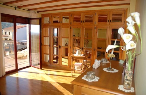 Candeleda House | Views of the Sierra de Gredos and pool for hot summers