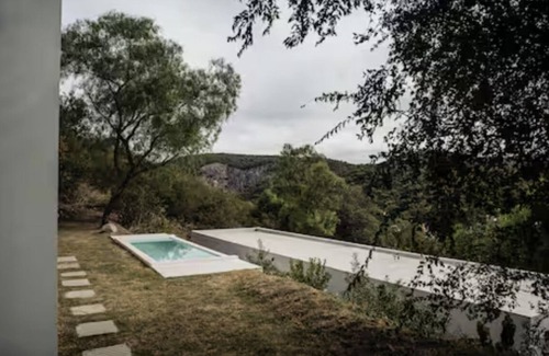 Rio Ceballos House | VIEWS OF THE SIERRAS