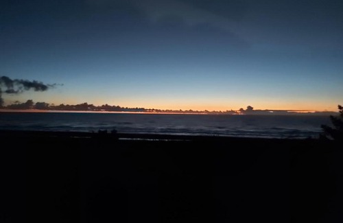 Greymouth House | Views over Tasman, New luxury boutique studio overlooking the Tasman Sea