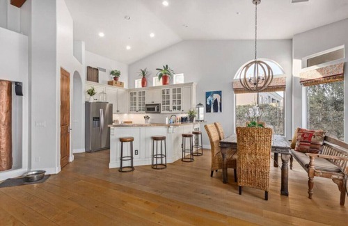 Fountain Hills House | Views-Pool-Jacuzzi-Pet Friendly!