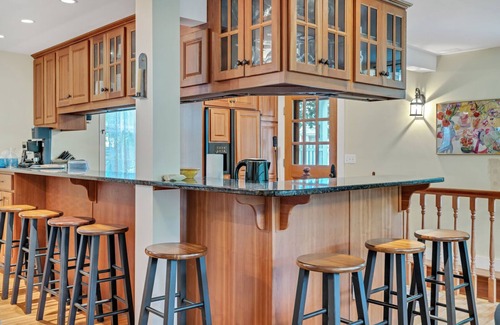 Woodstock Apartment | Views! Sauna Historic | Woodstock Riverside Escape
