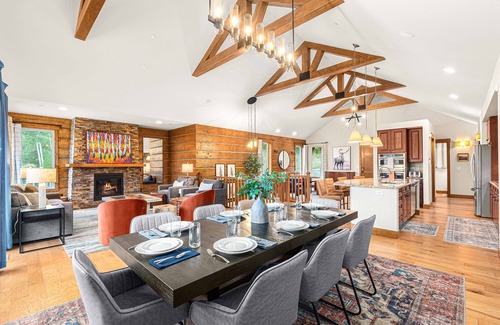 Rendezvous House | Views, Trails, Hot Tub & Fire Pit, 10 min to Skiing at WP Resort