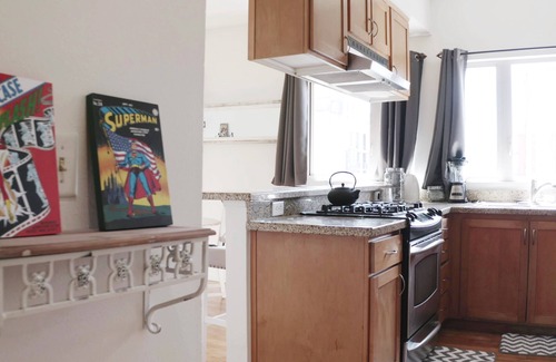 Pacific Terrace Condo | Views, Upgraded 2b 2b Corner unit, In Downtown SD Gaslamp