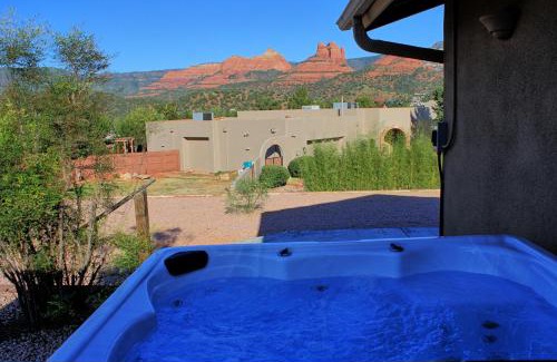 Uptown Sedona House | VIEWS! Uptown Sedona Utopia +Hot Tub