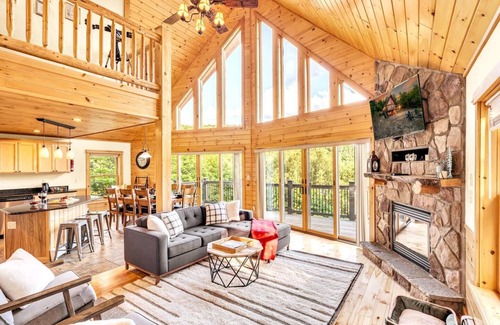 Bethel Ski Chalet | Views Views Views! HotTub! Dogs Ok! Firepit! A/C!