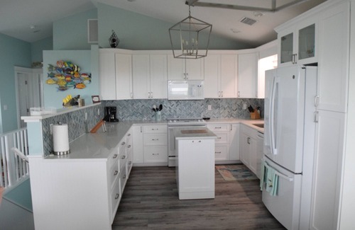 Summerland Key House | Views! Waterfront Niles Channel Pool/dock Industerial Ice Maker