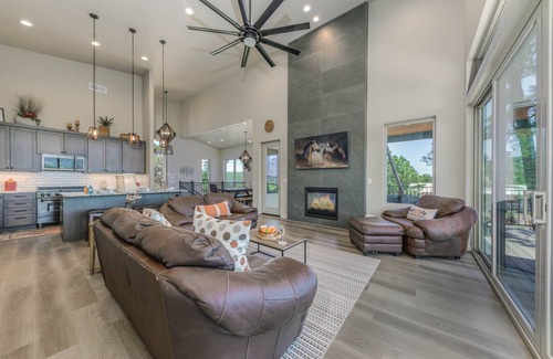 Ruidoso House | Viewtopia | Game Room, Gas Fireplace, Great Views!