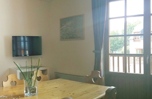 Vignec Apartment | Vignec - Saint Lary: 3-room apartment 50m² cabin, balcony, mountain view, parking, WIFI