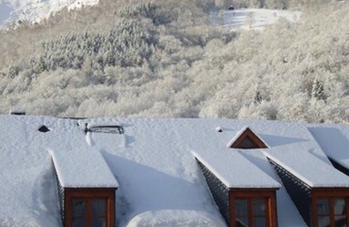 Vignec Apartment | Vignec - Saint Lary: 3-room apartment 50m² cabin, balcony, mountain view, parking, WIFI