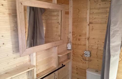 Fairseat Bed & Breakfast | Vigo Retreat cabin 1