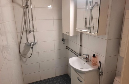 Ylamylly Apartment | Viihtyisä kaksio keskustassa - Cosy apartment in the center
