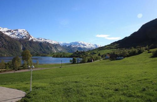 Viksdalen House | Viken Holiday Home