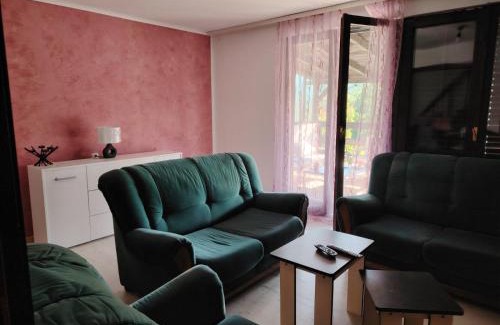 Bor House | Vikendica Nina