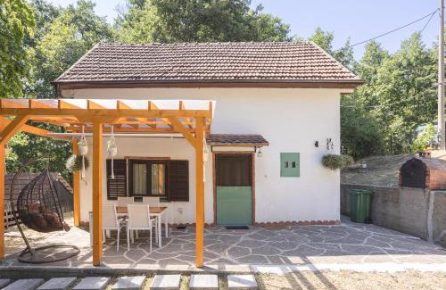 Babe House | Vikendica WoodNook Kosmaj - Šumski kutak