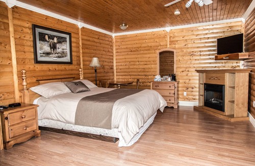 Terra Nova Hotel | Viking Lodge Motel