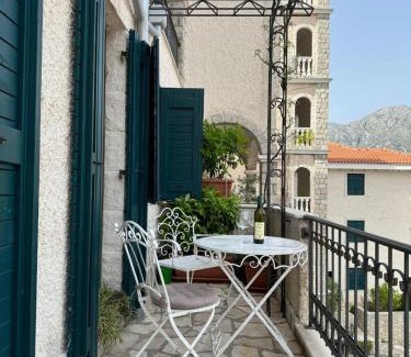Donja Kostanjica Apartment | vikka Boka