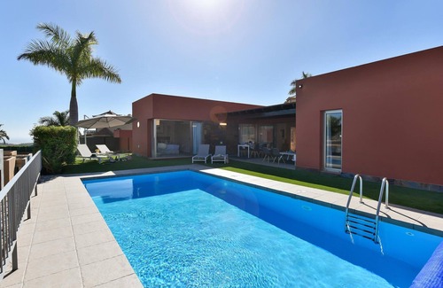 Salobre Villa | Villa Vista Salobre | Luxury Retreat in Gran Canaria | Private Outdoor Heatable