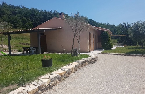 Saint-Michel-l'Observatoire Villa | Villa Les Oliviers, in the countryside near the village
