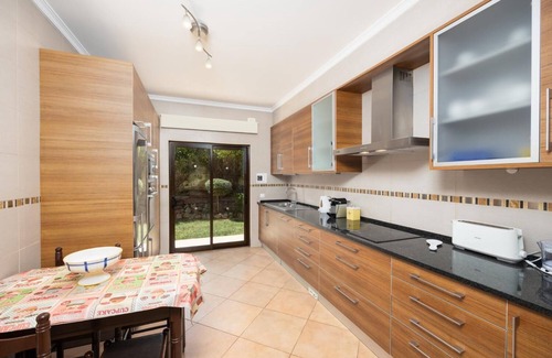 Messines de Baixo Villa | Villa Paraiso - Four Bedroom Villa, Sleeps 8