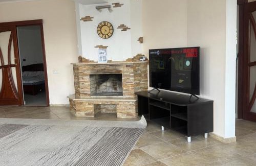 Moldova Apartment | Vila ,Квартира на земле с террасой