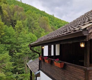 Teteven Villa | Vila Anna
