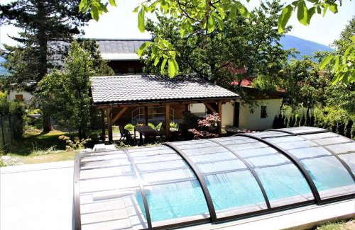 Celadna House | Vila Apalucha49 Čeladná - 12 osob