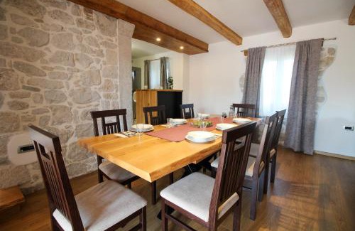 Dracevac Villa | Vila Arsini - kuća za odmor sa hidromasažnom kadom