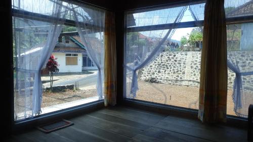 Pandjalu Villa | Vila Baya Agung