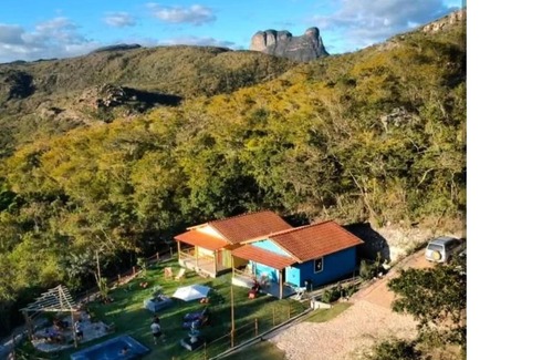 Palmeiras House | Vila Celso de Gil, aconchego, privacidade, internet, casas de campo 300m da cachoeira da Boa Vista , próximo Vale do Capão