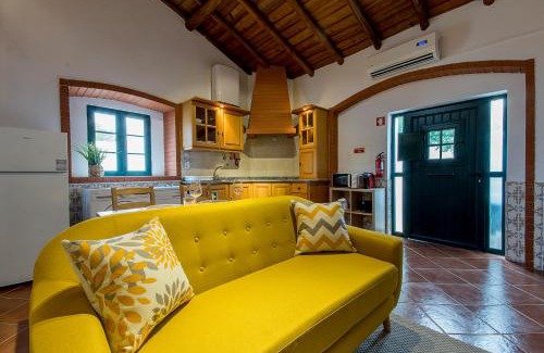 Cuba House | Vila Girassol