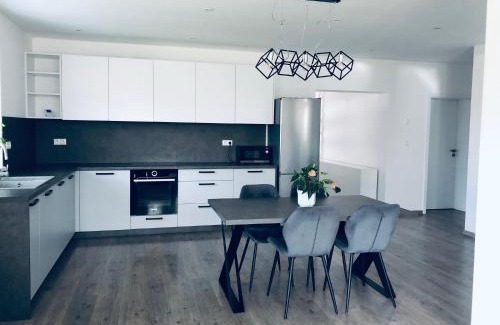 Hruba Borsa Villa | Vila GOLF