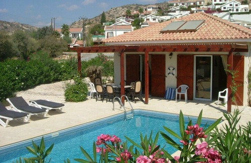 Pissouri House | Vila Hibiscus in Pissouri Bay