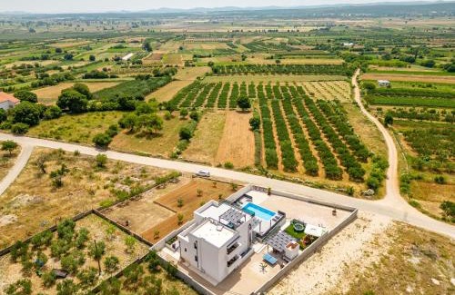 Tinj Villa | Vila Katarina ZadarVillas