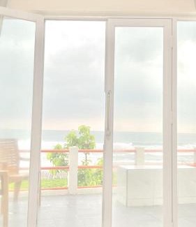 South Krui Hotel | vila La-surf