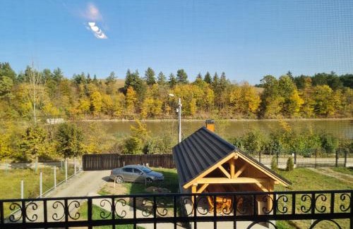 Vulcan House | Vila Lac