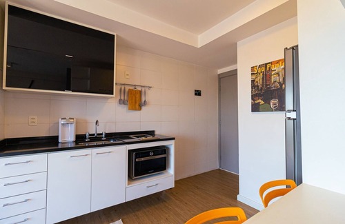 Vila Madalena House | Vila Madalena Studio | garage | balcony | pool